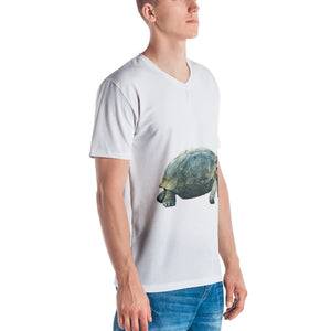 Galapagos Giant Turtle Print Men's V neck T-shirt